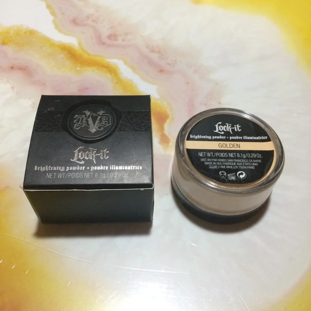 Kat Von D Lock-it Brightening Powder - Picture 4 of 4